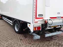 MAN TGM 15.290 Trekker + Heiwo city trailer geisole...