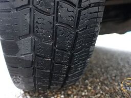 VOLKSWAGEN Crafter 2.5 TDI 23-Sitze