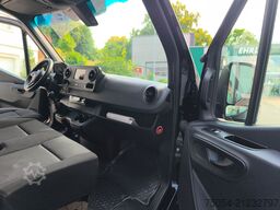 MERCEDES-BENZ Sprinter III Kasten RWD 317 CDI RWD