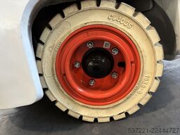 Bobcat B18NT