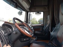 DAF XF 530 FT full pneumatico