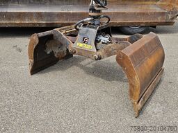 DAF TATRA T158/II 6X6 / HMF Z CRANE + 2 SIDE TIPPER