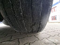 Krone Curtainsider Mega