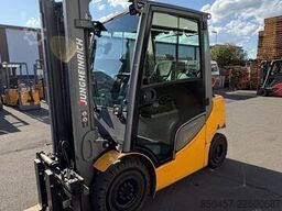 Jungheinrich TFG 425s 4v/ 2984h