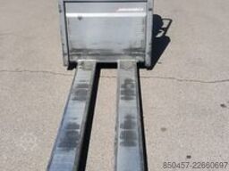 Jungheinrich ECE 225 / 2022y/
