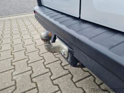 Renault Trafic Kasten 2,0 dCi 120 dCi L2H1 3,0t AHK Komfort