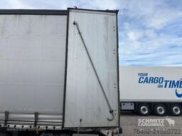 Schmitz Cargobull Semitrailer Curtainsider Mega