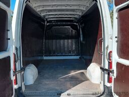 RENAULT Master 2.3 dCI 135 L3H2 3,5t Pack Comfort