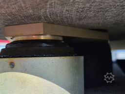 Vibration-isolated 200x145x40cm