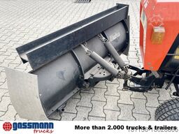 Hako V 490 mit Schneeschild und Ketten