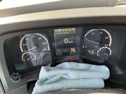 MERCEDES-BENZ Arocs 3242 8x4 4 Achs Muldenkipper Carnehldeutsc