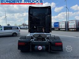 DAF XF 530 SUPERSPACECAB MEGA, 2 TANKS, STANDCLIMA