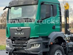 MAN TGS 33.480 6x6 BL HYVA-Abrollkipper *NEU*