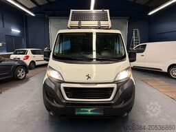 PEUGEOT Boxer DoKa 3 Seiten Kipper Klima AHK 3,0T 2.Hand