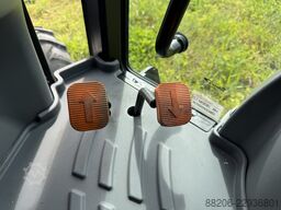 SOLIS 26 HST 4WD minitractor NIEUW met cabine