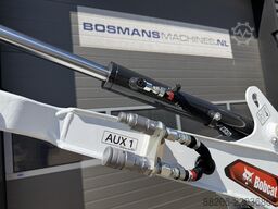 BOBCAT E20 z minigraver binnendraaier NIEUW €490 LEASE