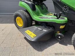 JOHN-DEERE X107 zitmaaier / tuintractor NIEUW
