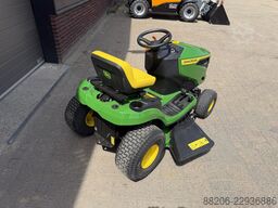JOHN-DEERE X107 zitmaaier / tuintractor NIEUW