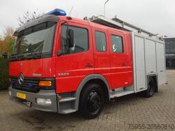 Mercedes-Benz 1325 godiva pump bomberos