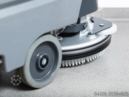 Hako Hakomatic B45 TB430 - NEW BATTERIES