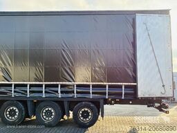 Schmitz Cargobull Curtainsider Mega Getränke