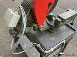 Berg & Schmid Compact 250