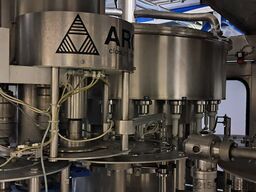 Siapi, Melegari, PE Abfülllinie für PET (Einweg)