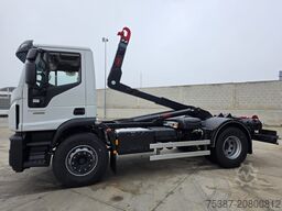 iveco 180E32P