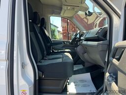 VW CRAFTER 2.0 TDI 9 SITZER AUTOMATIK KLIMAAUTO PDC