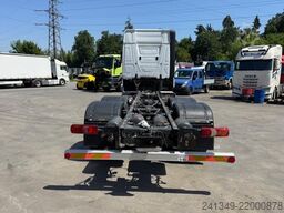 MERCEDES-BENZ Actros 2548 6x2