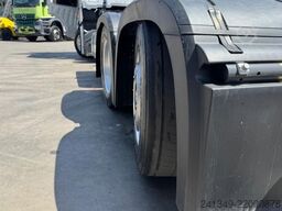 MERCEDES-BENZ Actros 2548 6x2