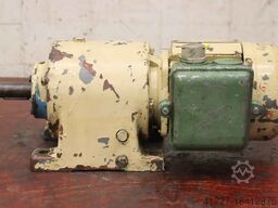 SEW-EURODRIVE R53 D 22/4