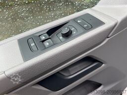 VOLKSWAGEN T6.1 2.0 TDI 8 SITZER TEMP. KLIMA PDC