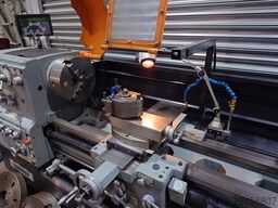 Huvema Lathe 560 x 2000