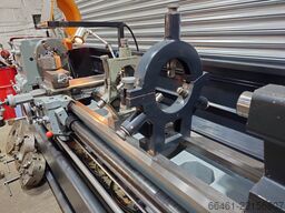 Huvema Lathe 560 x 2000