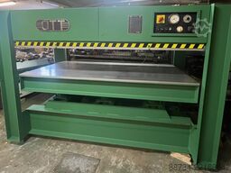 Ott 2550 x 1350