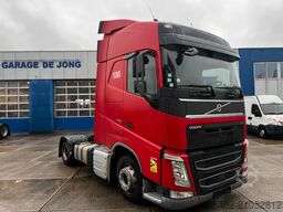 Volvo FH 13.420 Globetrotter / Mega / 2x Tank