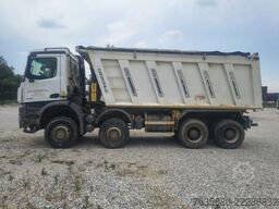 Mercedes-Benz Arocs 8x4 Euro 6