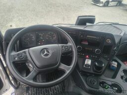Mercedes-Benz Arocs 8x8 Euro 6
