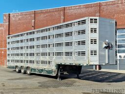 Pezzaioli 5 deck livestock trailer - Water & Ventilation ...