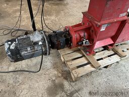 Runi SK240