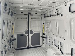 MAN TGE 3.180 L3H3 Kasten STANDHZ ACC NAVI KAMERA