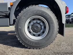 MAN TGS 22.440 BB SA Tractor Head (8 units)