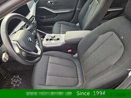 BMW 320 d xDrive Navigation PDC