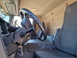 Scania P400 8x4*4 - 2/3 deck livestock Guiton 29.78M2 ...