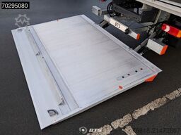 DAF XB 230 4X2 FA DC 12t - Paccar Body Koffer