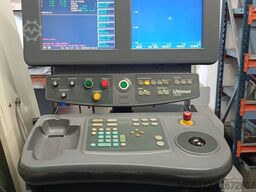 HURCO VM1