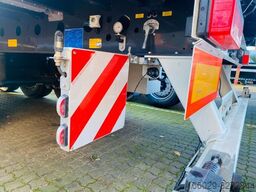 KÄSSBOHRER Bordwandauflieger Twistlocks