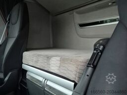 DAF XF 480 FT SPACE CAB ADR ZF INTARDER