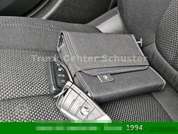 BMW 320 d xDrive Business Navigation PDC